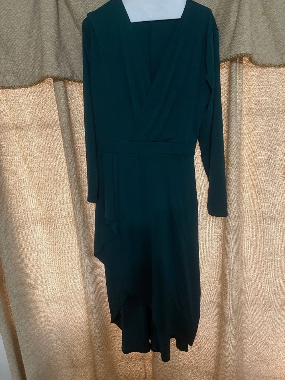 Elegant Deep Green Long Sleeve Wrap Dress